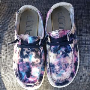 Women's Tie Dye Hey Dudes Size 9 Great Condituon